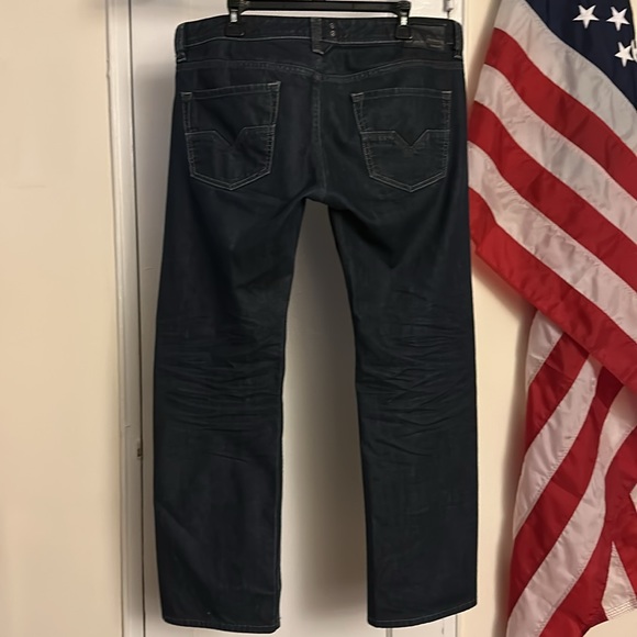 Diesel Jeans - Picture 2 of 8